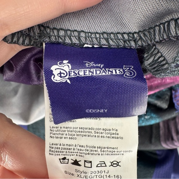 Disney Descendants 3 Mal Halloween Costume WITH WIG Size XL 14/16 - Picture 9 of 10